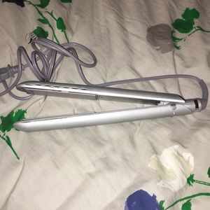 Used John Frieda hair straightener